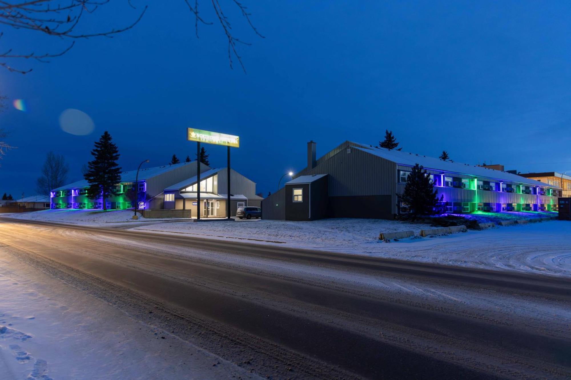 Northern Lights Inn Fort St. John Eksteriør bilde