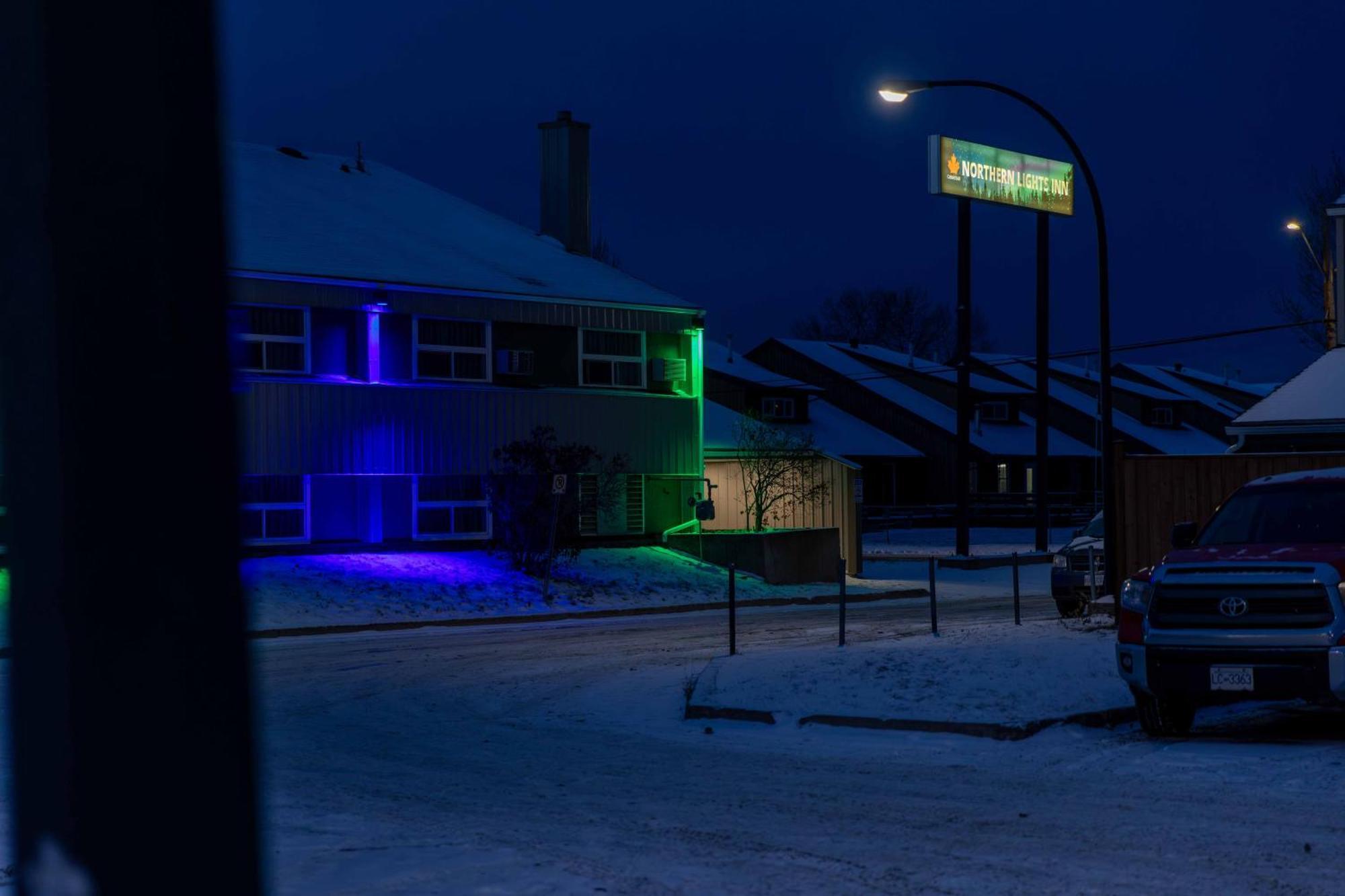 Northern Lights Inn Fort St. John Eksteriør bilde