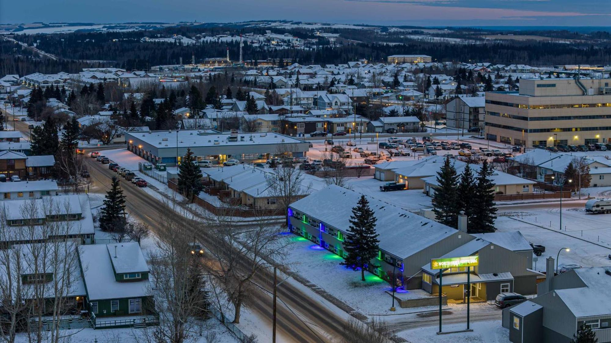 Northern Lights Inn Fort St. John Eksteriør bilde