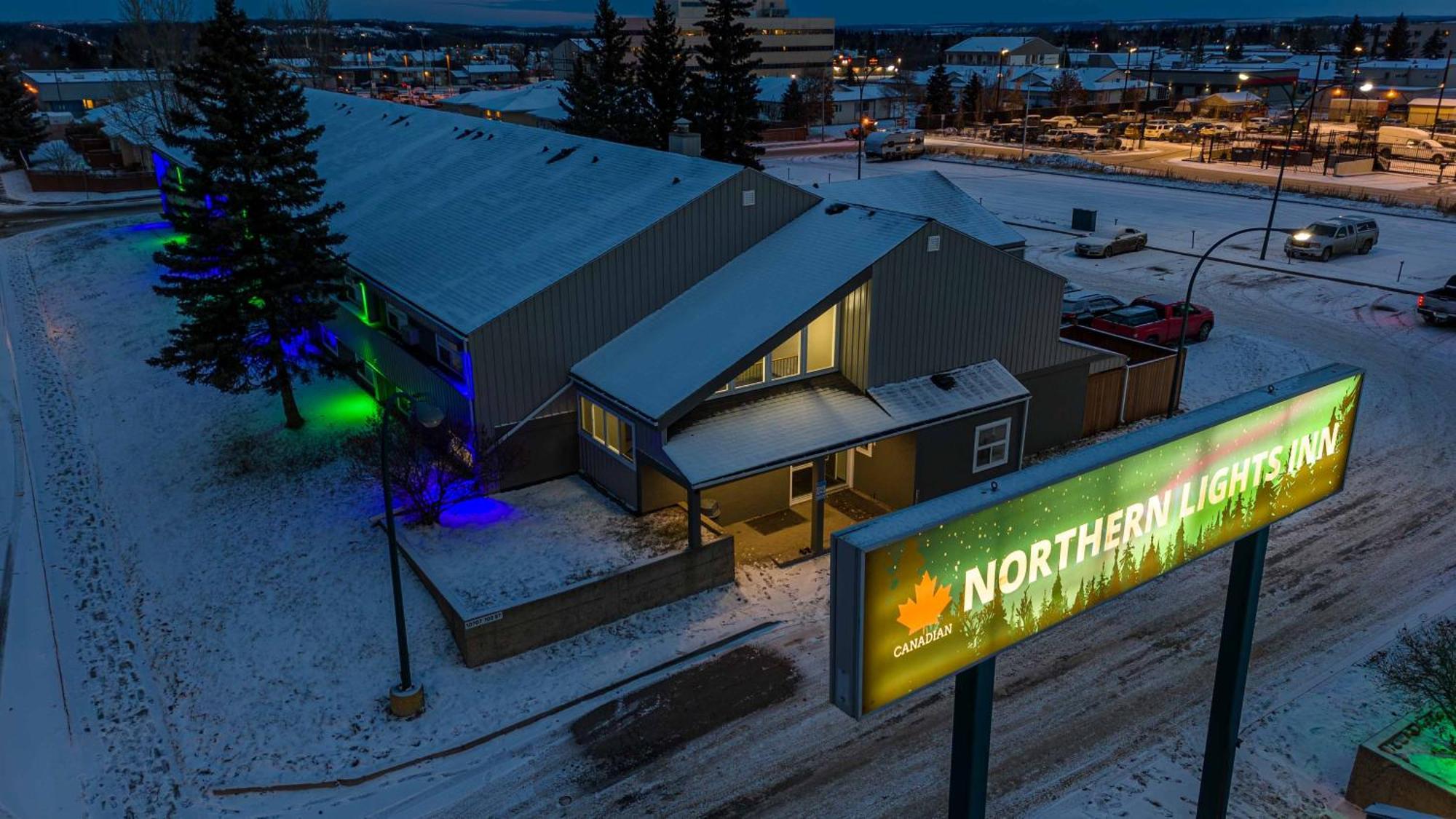 Northern Lights Inn Fort St. John Eksteriør bilde